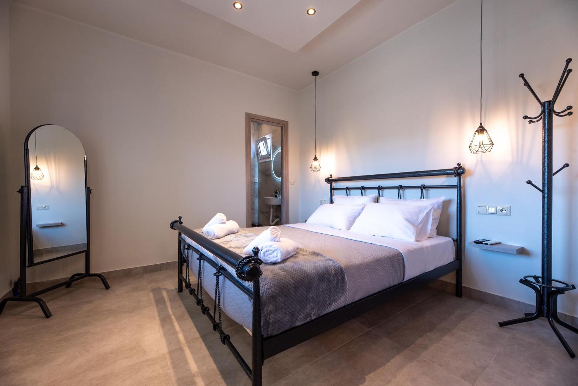 Demi'S Apartments Near Athen'S Airport Ártemida Kültér fotó